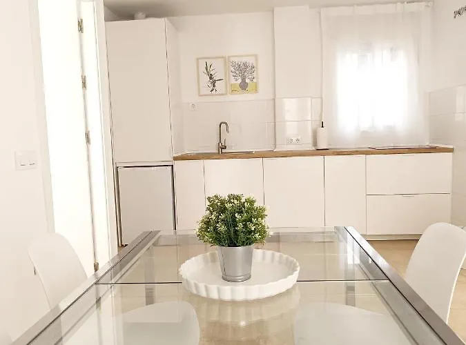 Sherry V Parking Gratuito