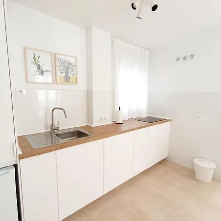 Sherry V Parking Gratuito Apartman *